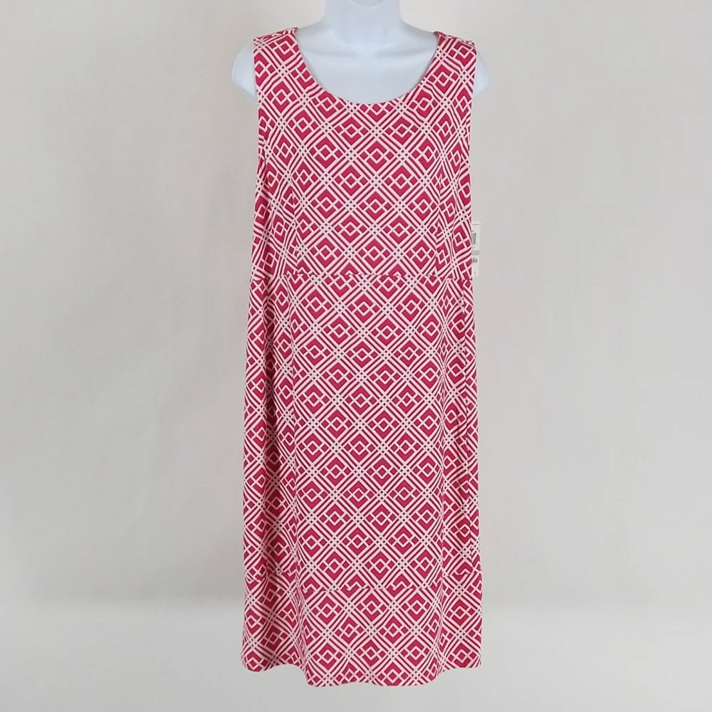JM Collection pink and white sleeveless dress
